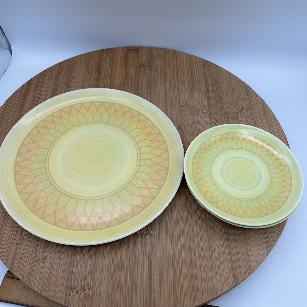 Vintage Lenox Ware Melmac Melamine‎ 10" Dinner Plate & 3  Coffee/tea Plates
